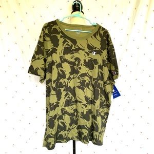 Men’s Champion Tee Size 2XL BRAND NEW